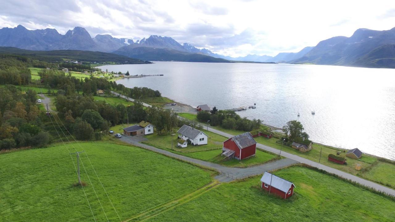 Gamtunet Lyngen Svensby エクステリア 写真